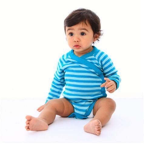 B Corp Dhana makes cute unisex baby clothes from 100% organic cotton. 